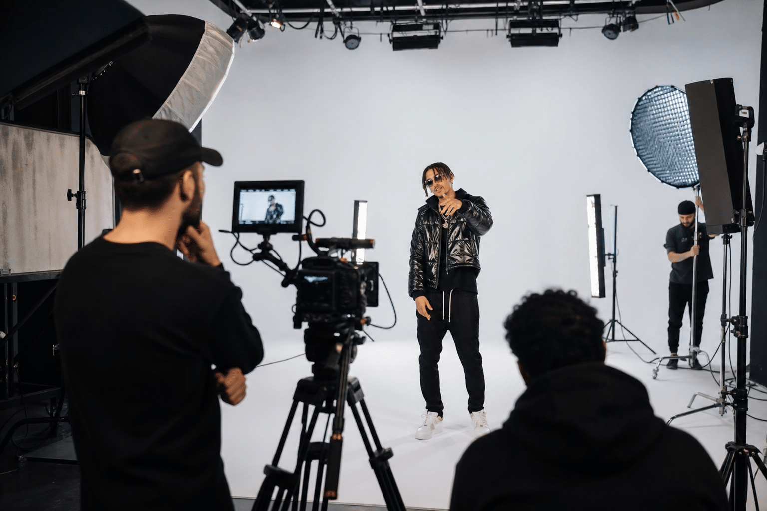 how to shoot a music video professional studio production Lightz Out Studios San Diego