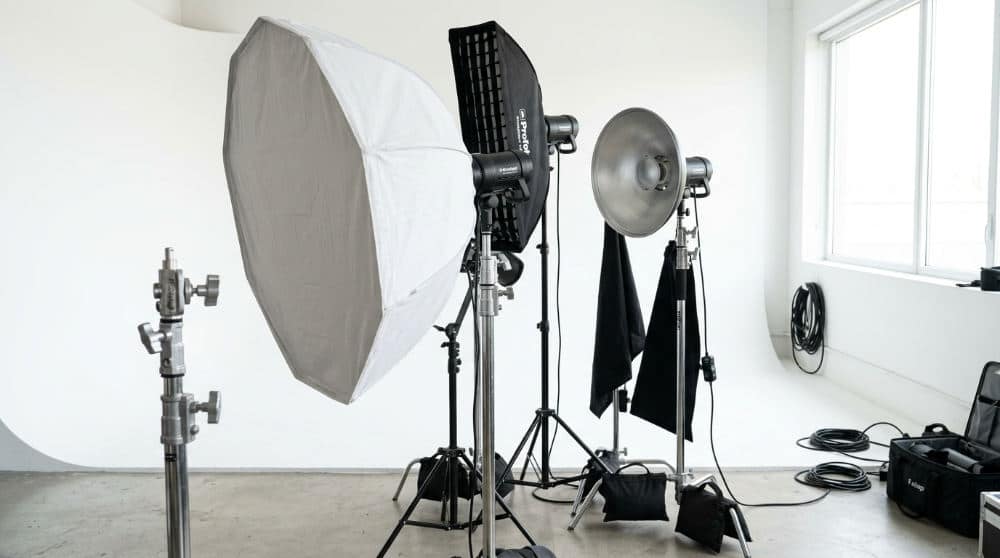 Professional studio lighting equipment and strobes for rental